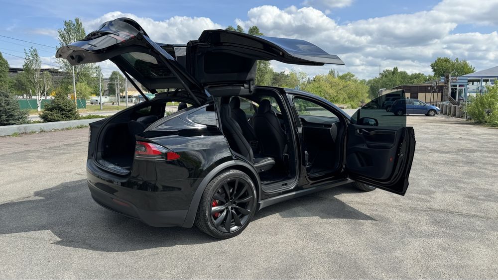 Tesla Model X Performance Ludicrous+ 2020