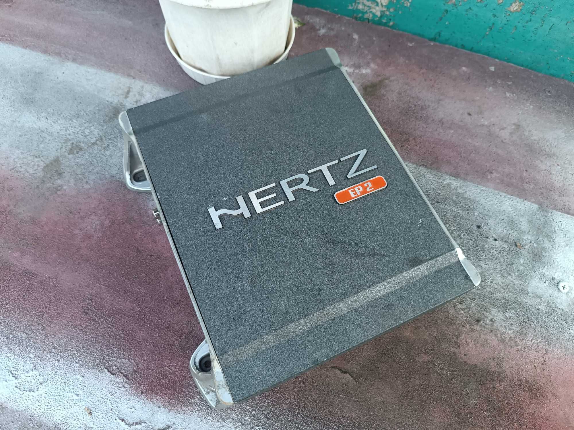 2-x канальный усилитель Hertz EP 2 для авто