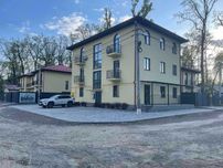 2к квартира у Ворзелі клубний будинок