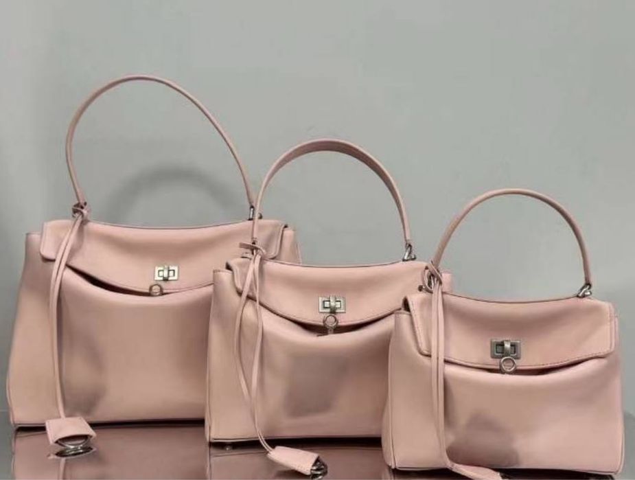 Сумка Balenciaga Rodeo mini