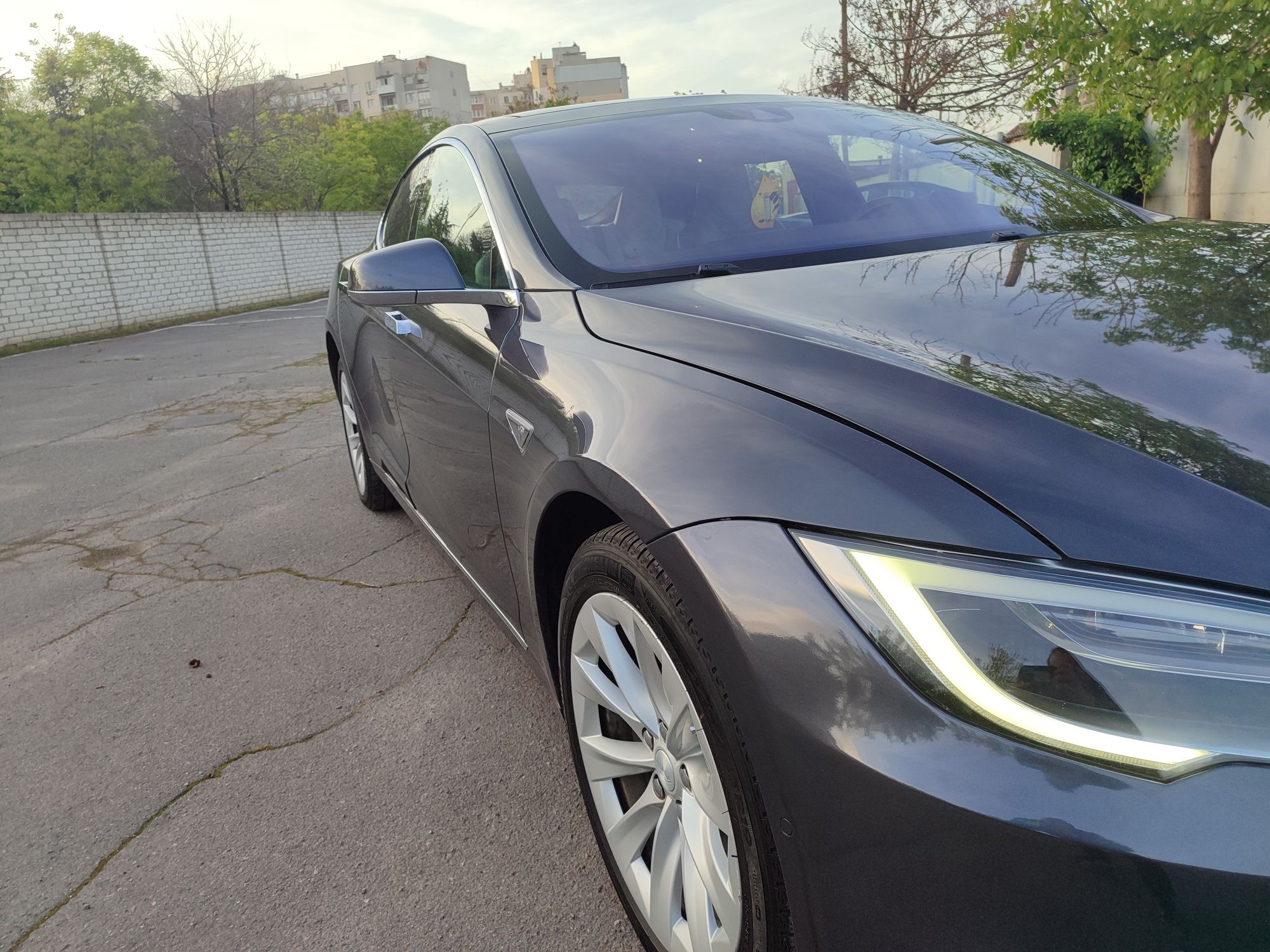 Продам Tesla S 90 батарея