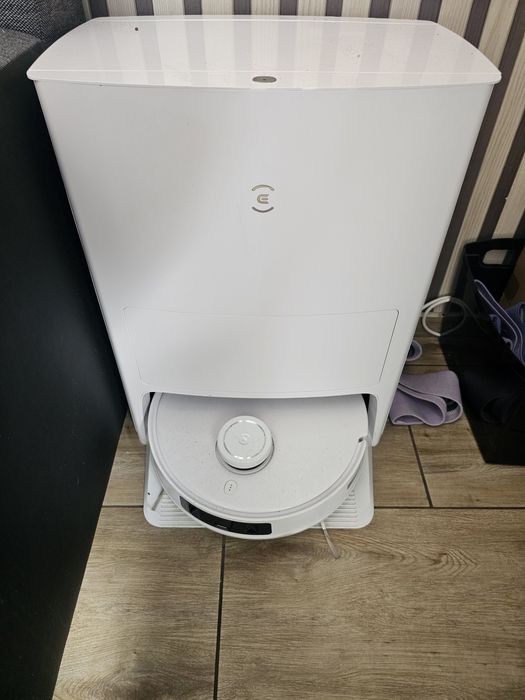 Robot sprzątający (odkurza i myje) Ecovacs Deebot T20e Omni + GRATI
