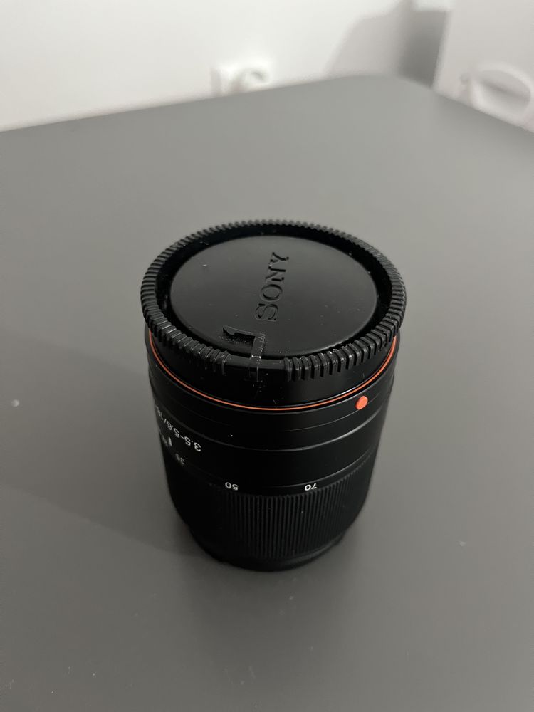 Obiektyw Sony DT 3.5-5-6/18-70