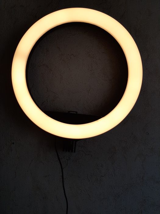 Лампа кольцевая, лампа для съёмок. Светодиодная кольцевая. Світодіодна