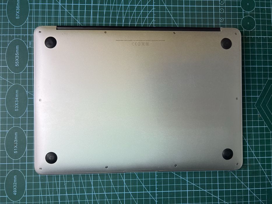 Apple Macbook Air 13’