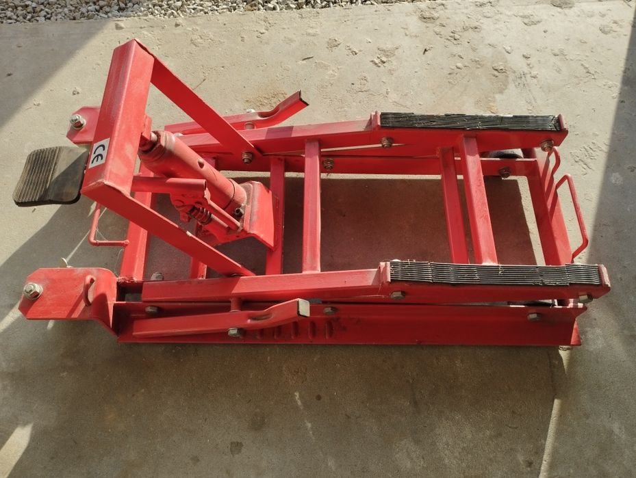 Podnośnik motocyklowy