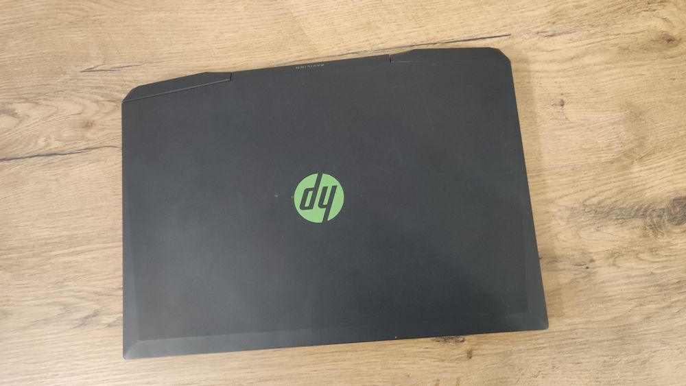 Laptop HP Pvaillion 15 i-7, GTX 1660Ti, 16GB RAM