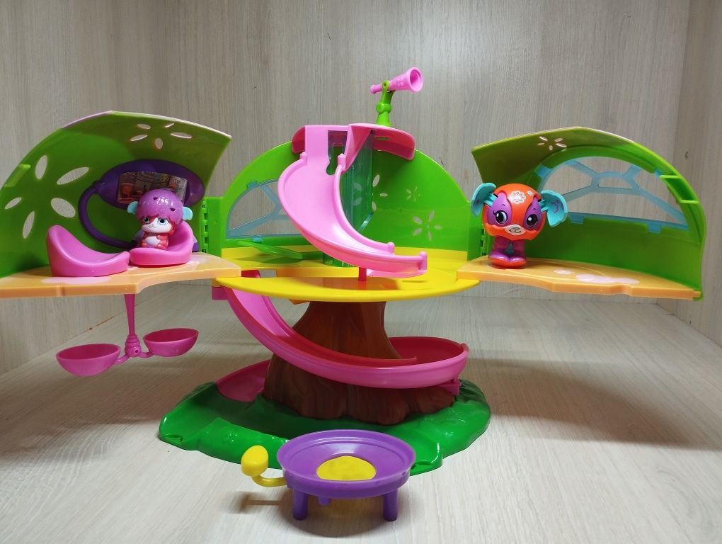 Игрушка. Домик на дереве, горка, батут