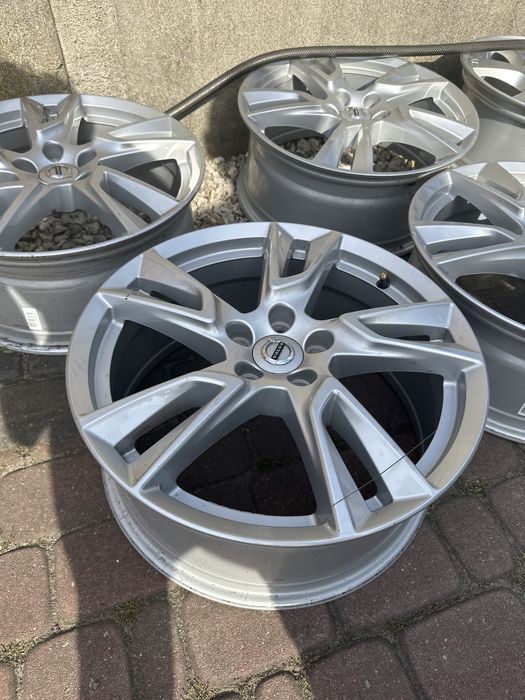 Felgi Volvo XC60 rozmiar 18 cali