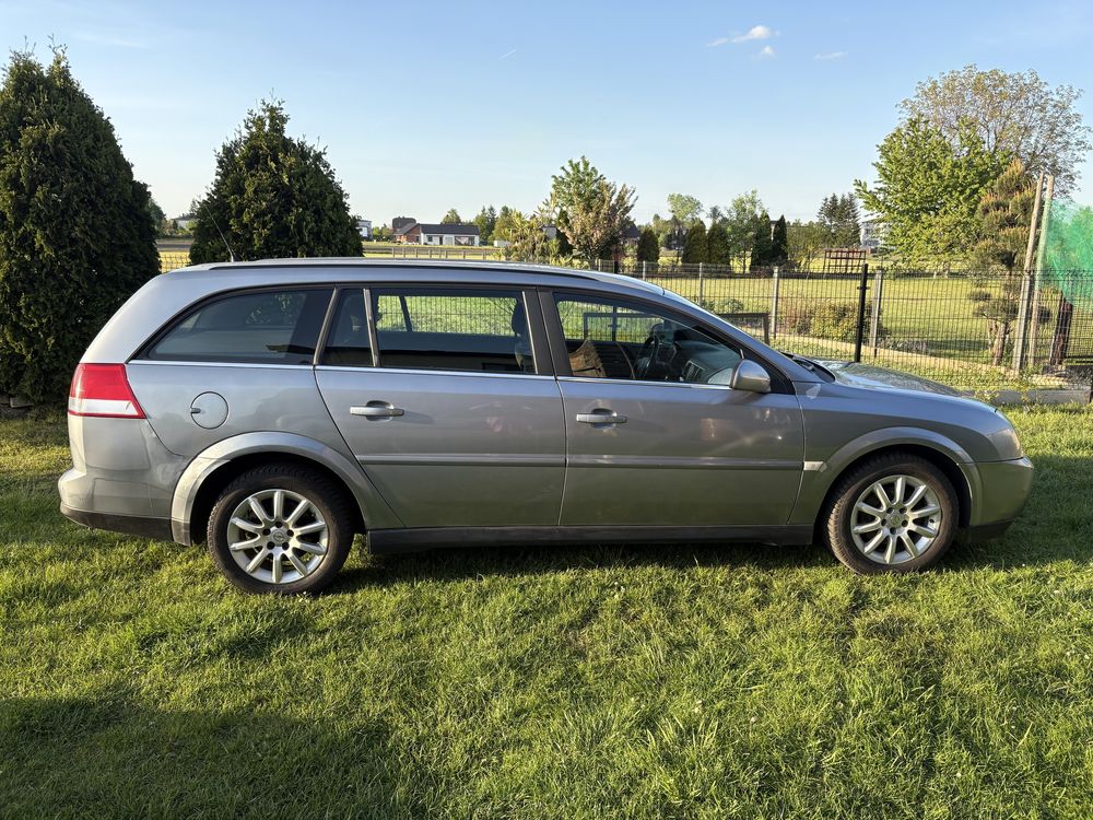 Opel Vectra 2.2 DTI ,  2004 r. diesel,