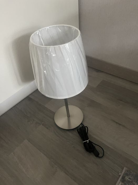 Lampa stołowa nocna