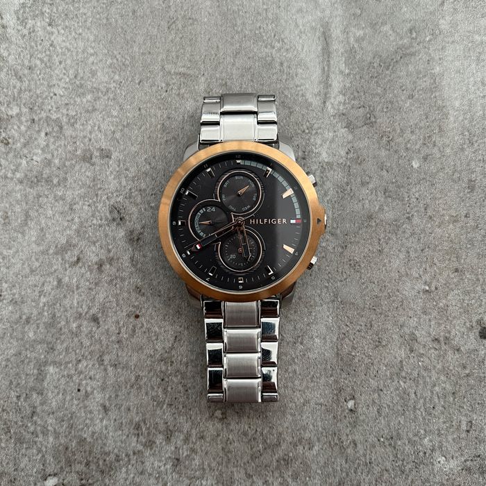 Relógio Tommy Hilfiger.