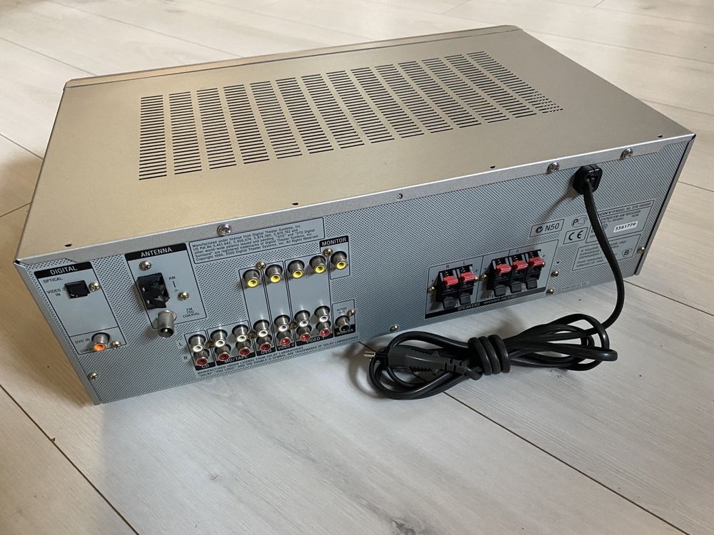 Amplituner Sony STR-DE495