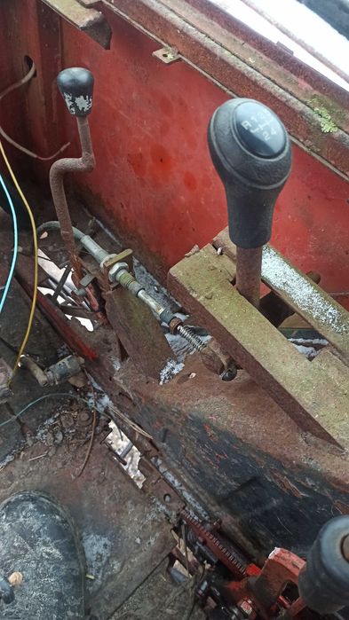 Продам трактор втз т 25