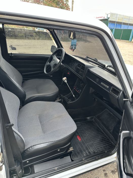 Продам Ваз 2107 инжектор