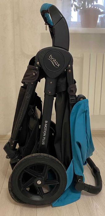 Продам коляску б.у