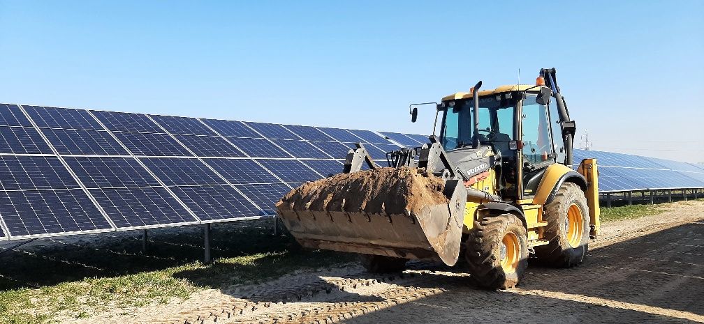Roboty ziemne usługi  koparko-ładowarka wraz z odwozem
