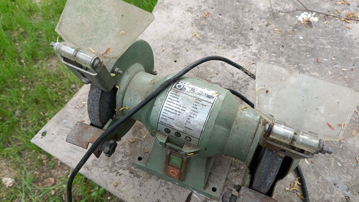 Szlifierka stołowa STB 03, 350W, 2950 obr./min, 150 mm – stsn bdb