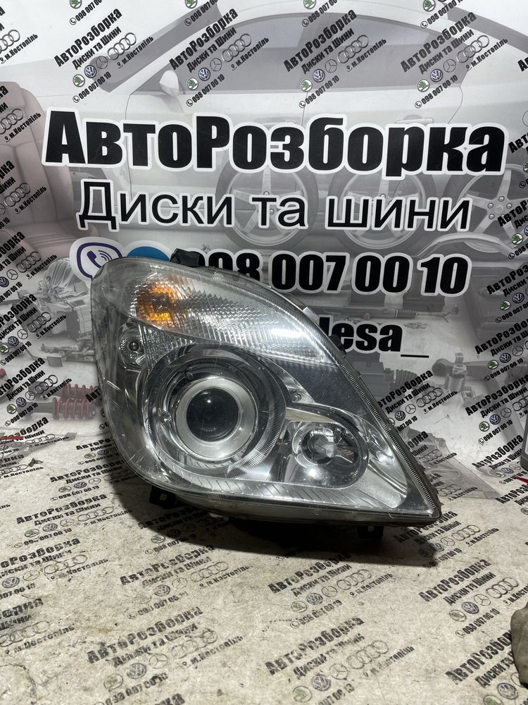 Фара Фари Ксенон Mercedes Sprinter W906 Xenon 2006-2013