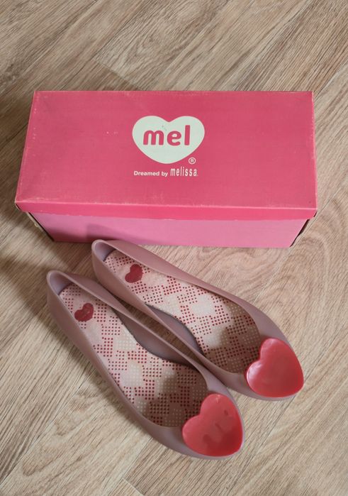 СердеШні балетки Melissa з ароматом жуйки