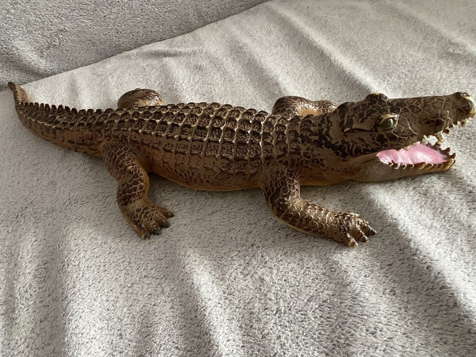 Іграшка резинова крокодил