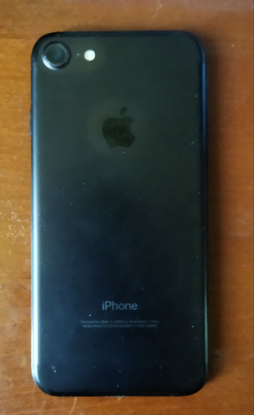 IPhone 7 на запчасти