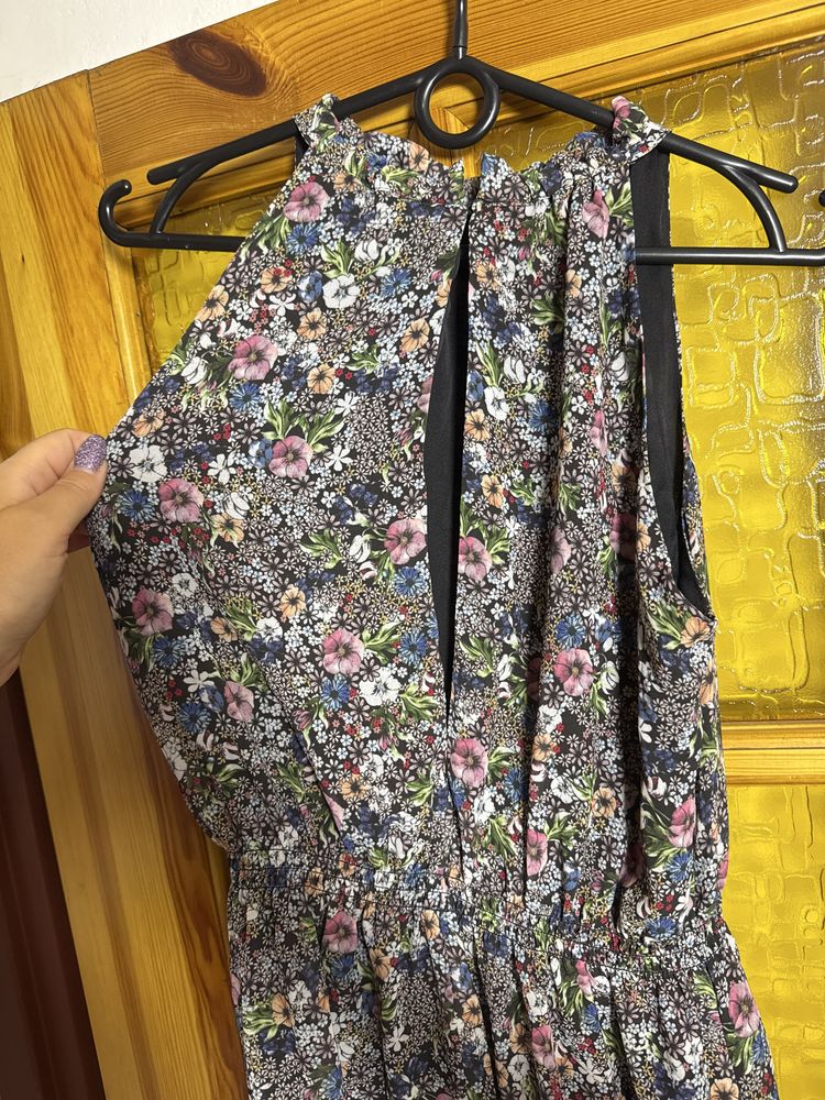 Przepiekna sukienka H&M 36 jak nowa