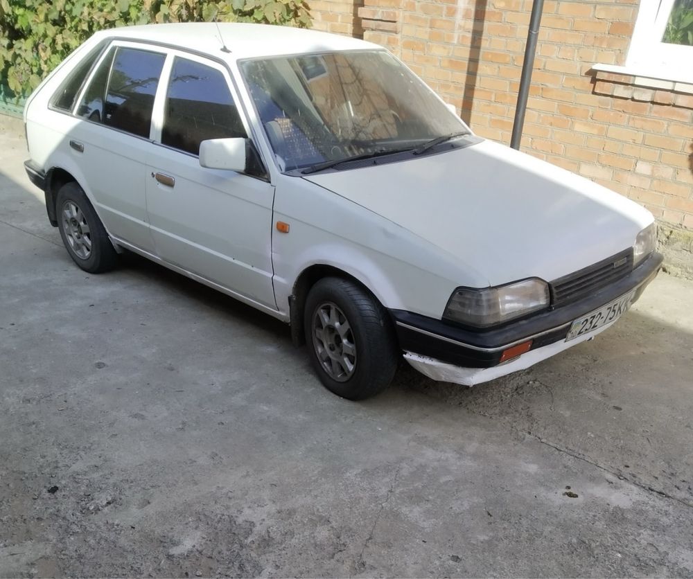 Продам mazda 323 bf дизель