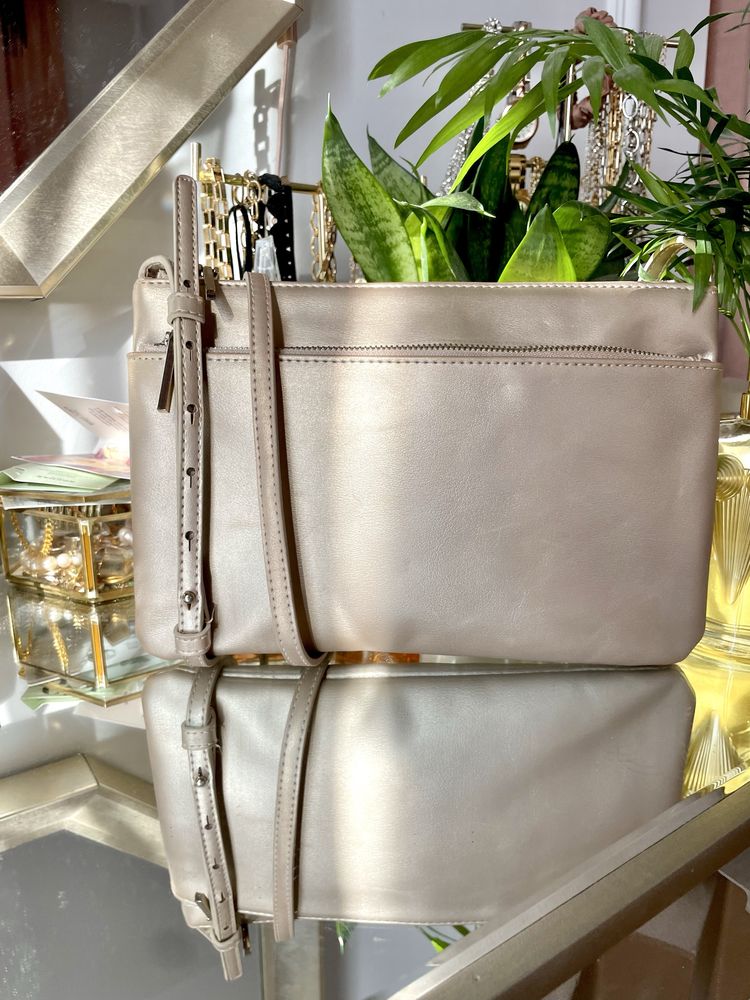 Mango złota torebka metaliczna beżowa kopertówka saszetka crossbody