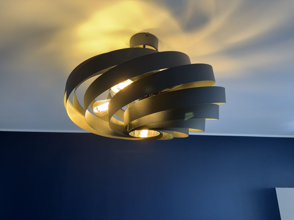 Lampa sufitowa czarna (żyrandol) VENTO Agata Meble