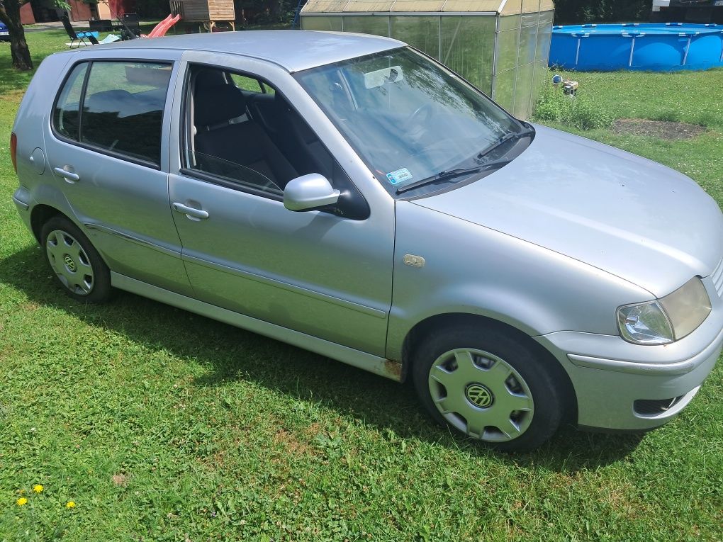 Volkswagen Polo 1.4B