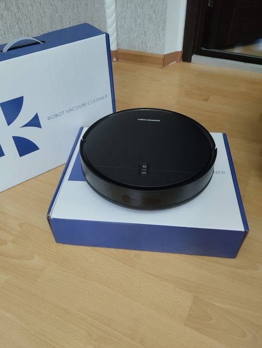 Робот пилосос iRobot вакуумний з вологим прибиранням