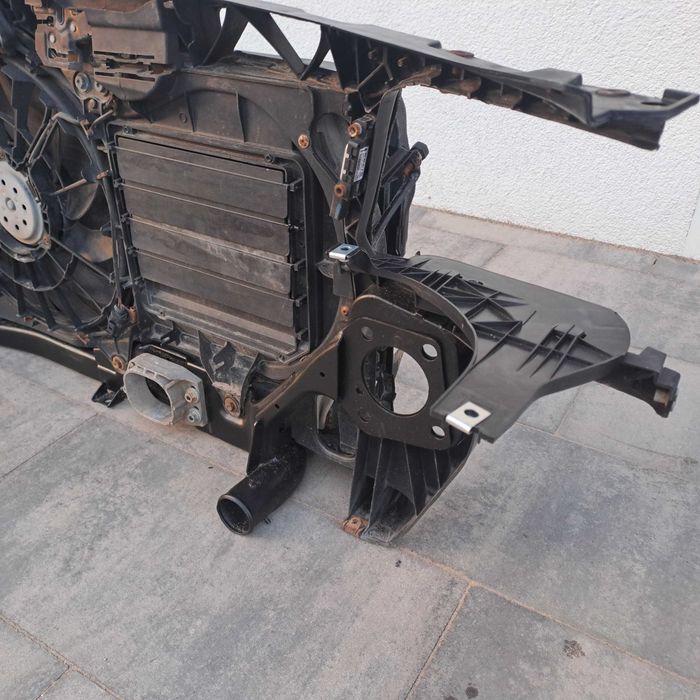 Pas Przedni Wzmocnienie Czołowe Kompletne AUDI A4 B6 1.8 Turbo 1.9 TDI