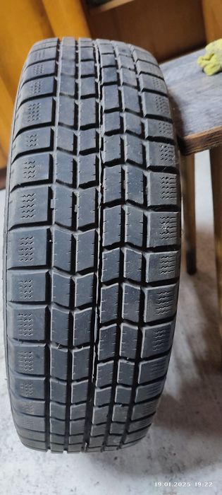 4 стальных диска 14-5,5ЕТ40 4-100 с зимней резиной