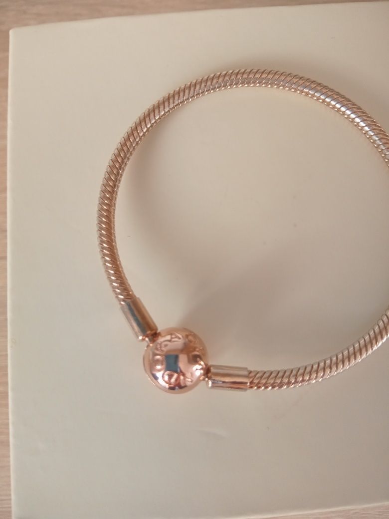 Bransoletka Pandora rose gold 17