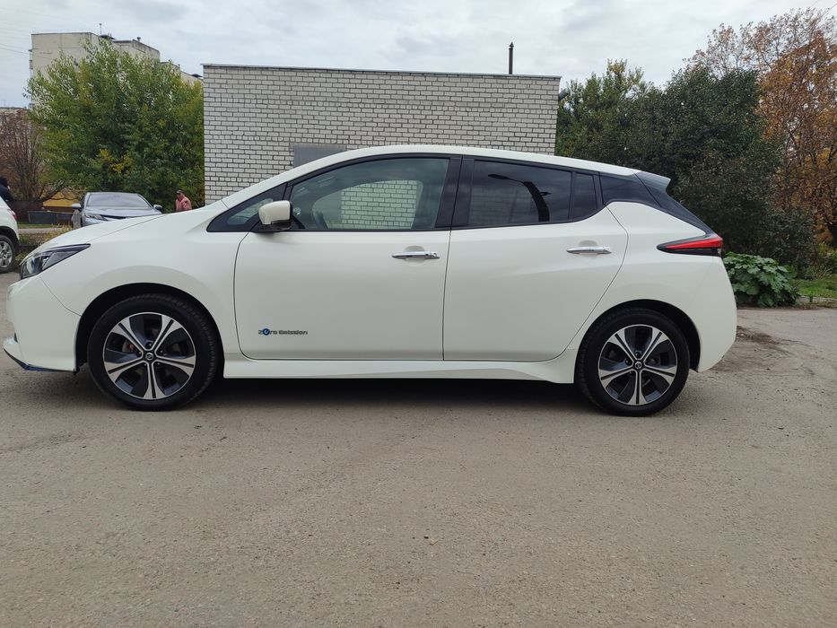 Nissan leaf 09.12.2019 рік 62kw