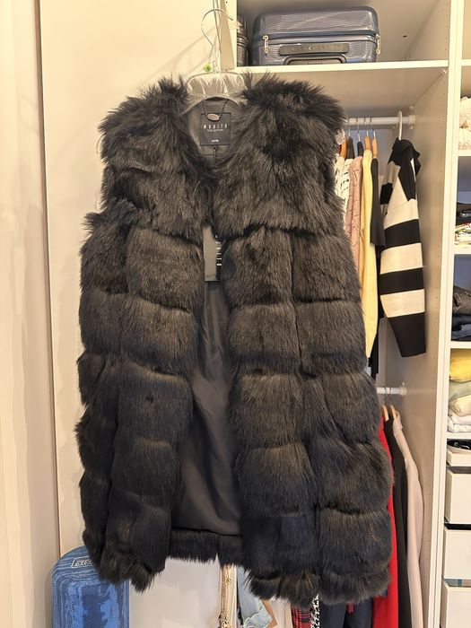 Bezrękawnik futro czarny Mohito rozm uniwersalny NOWE