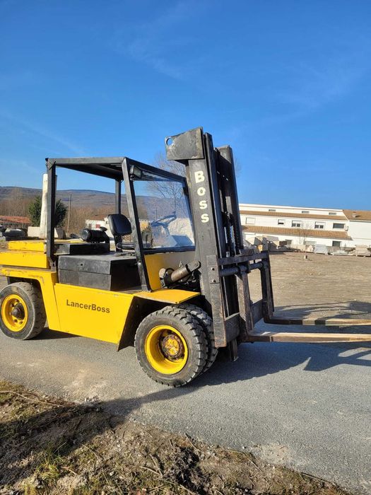 Empilhador 7ton LancerBoss
