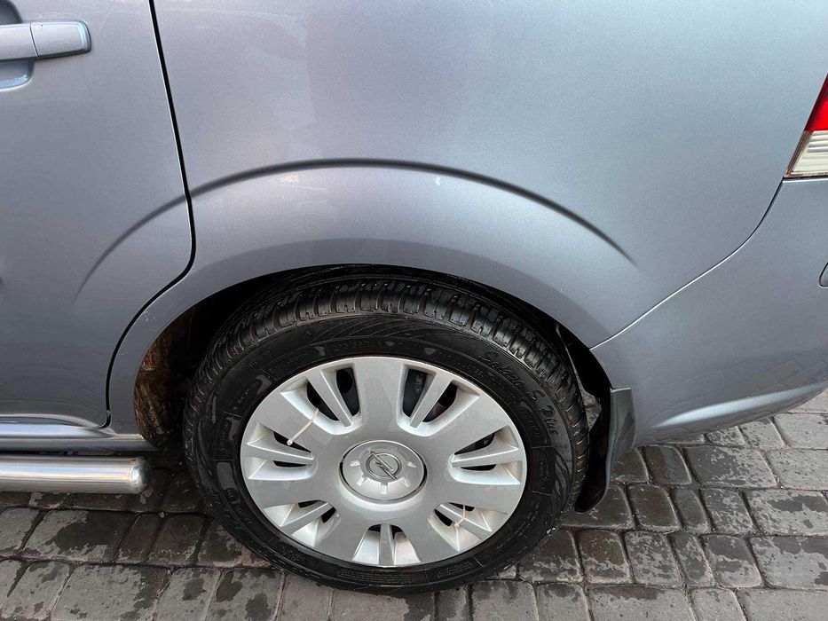 Opel  Zafira B 2008 р