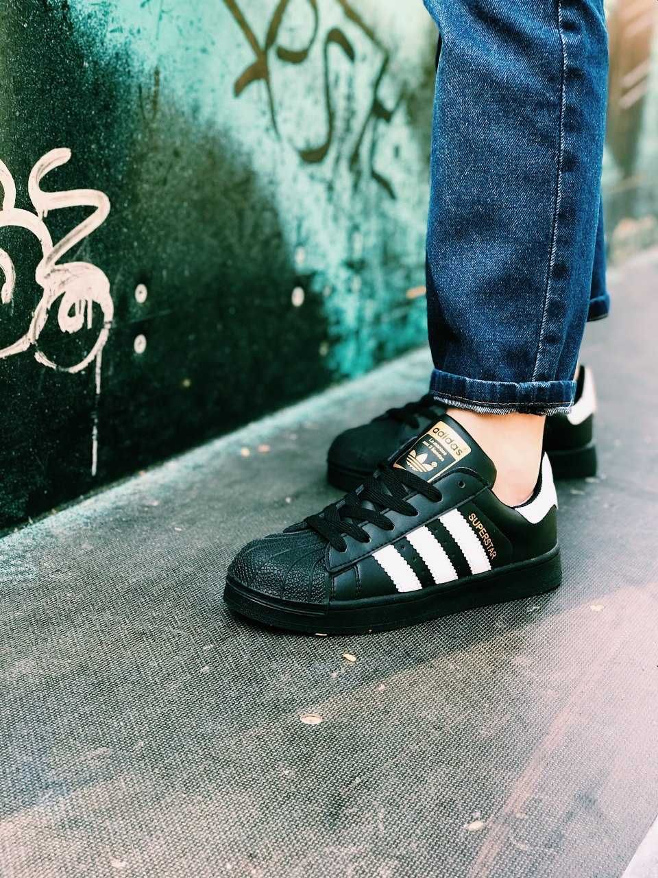 Дуже велика знижка на Adidas SUPERSTAR Black