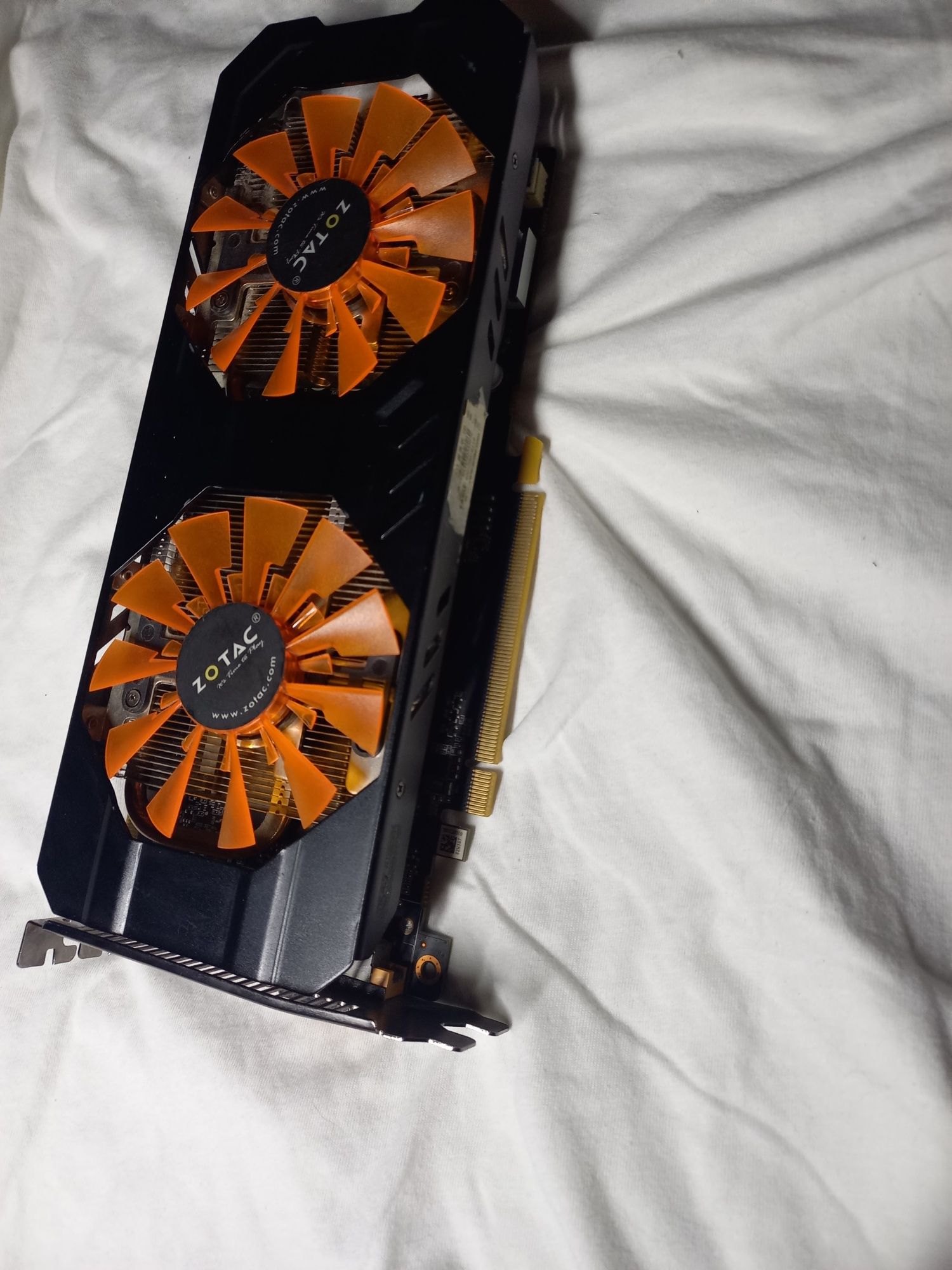 Gtx 760 2gb zotac "its time to play"