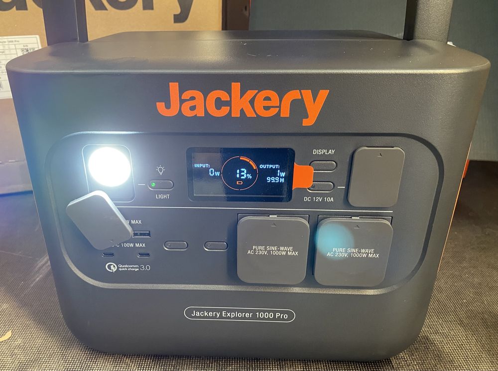 Портативна електростанція Jackery explorer 1000pro