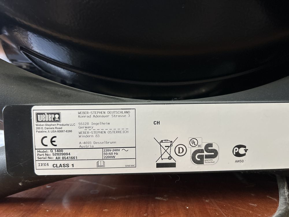Електрогриль Weber Q 1400: