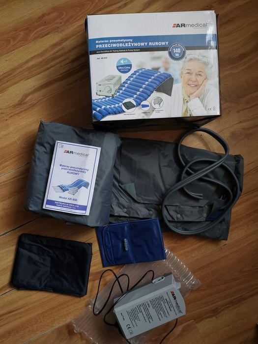 Materac pneumatyczny przeciwodleżynowy zmiennociśnieniowy