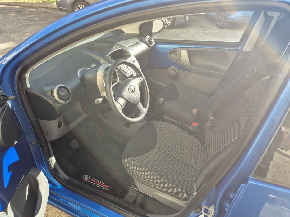 Toyota Aygo 1.0 com AC
