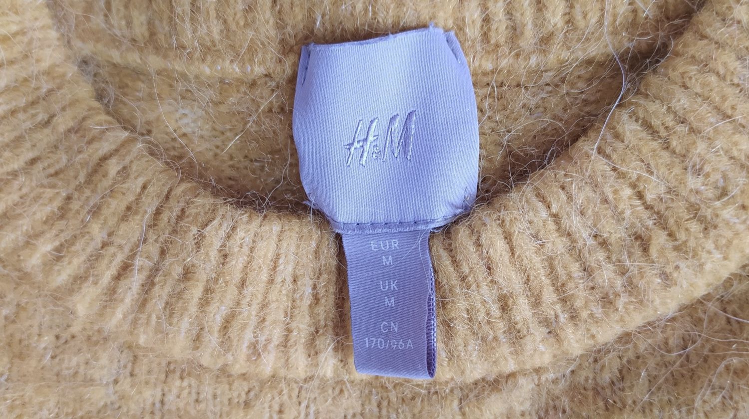 Musztardowy sweterek H&M rozm. M