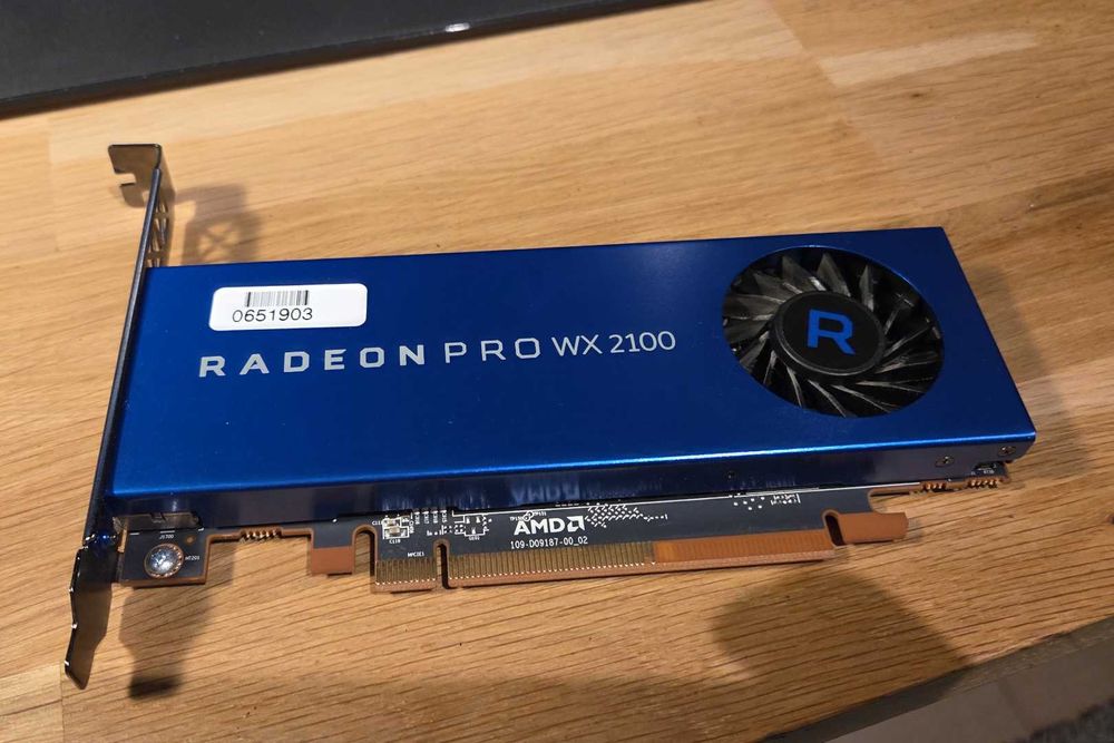 Karta graficzna Radeon WX 2100 PRO DDR5 - wysoki profil