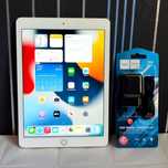 Планшет Apple iPad Air 2 64 ГБ