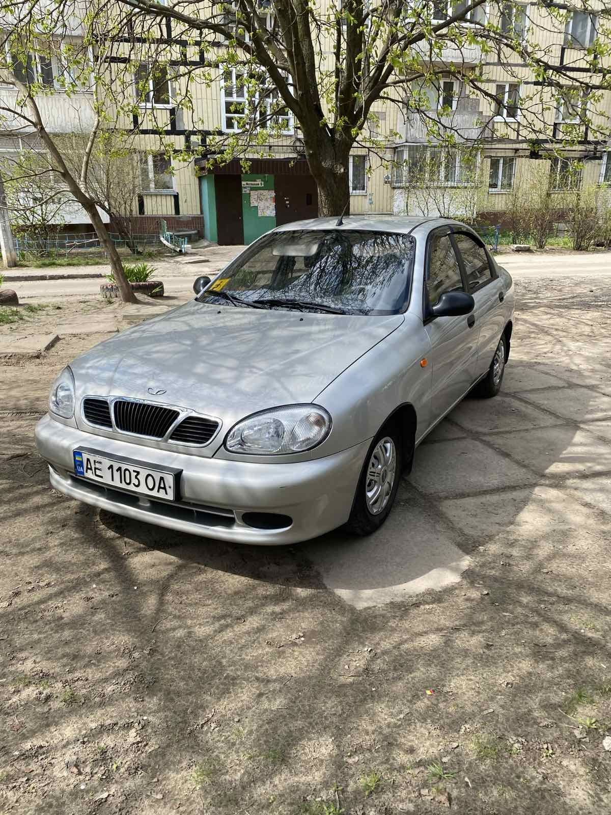 Автомобиль ДЕО СЕНС с гидроусилителем руля.