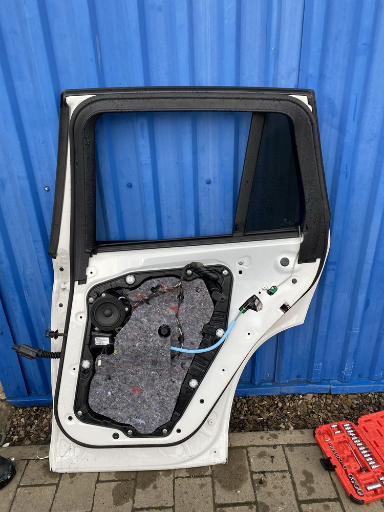 Двери передня задняя л/п BMW X3 G01 рестайл